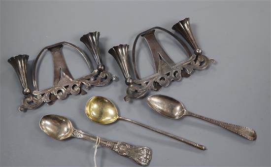 A pair of late Victorian silver menu holders flanked by posy vases?, John Grinsell & Sons, Birmingham, 1891 & 3 items of flatware.